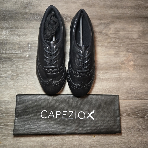 Capezio Roxy Tap Shoe With Metal Soundboard Toe & Heel Womens Size 4.5 Black New - Picture 1 of 6
